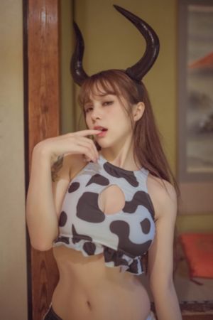 欧美混血女模写真视频_4K动漫在线观看